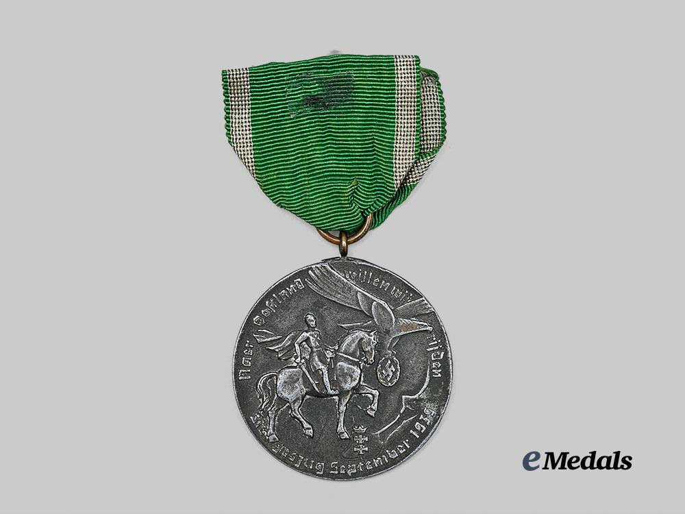 germany,_third_reich._a1939_invasion_of_poland_propaganda_medal_e_medals__g63506_2