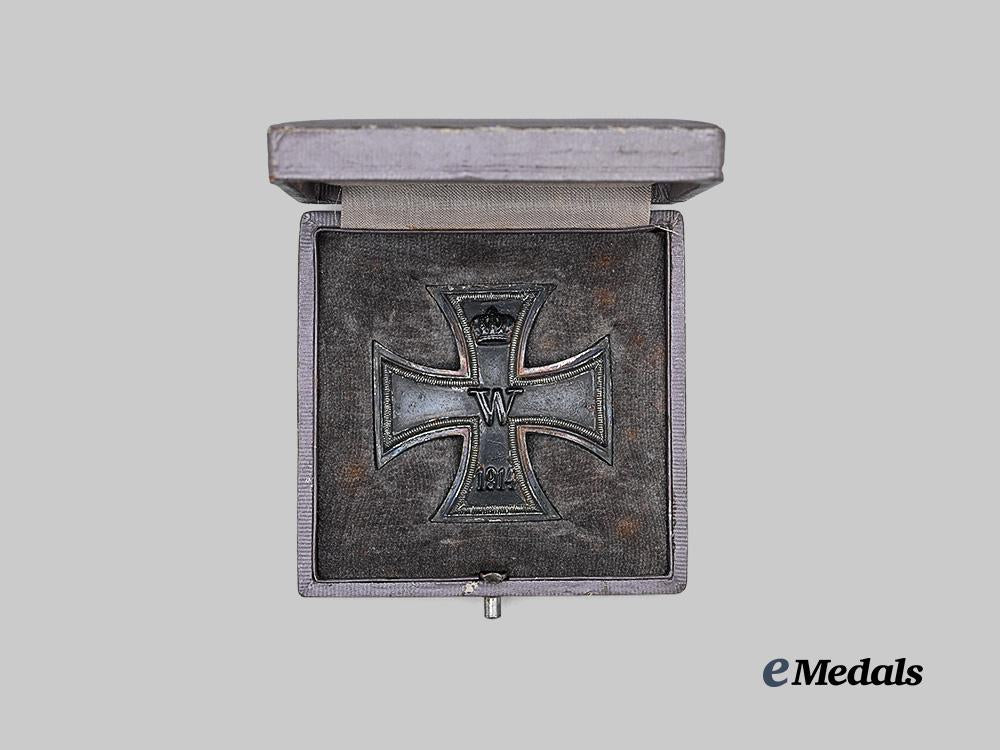 germany,_imperial._a1914_iron_cross_i_class,_privately-_purchased_example,_with_case_e_medals__g63510_4