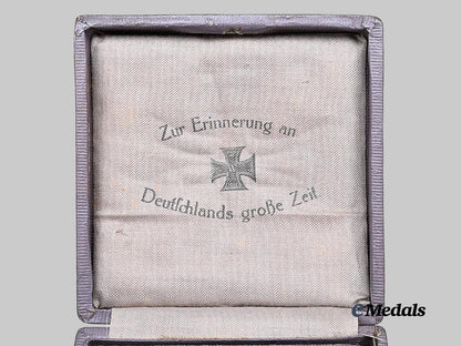germany,_imperial._a1914_iron_cross_i_class,_privately-_purchased_example,_with_case_e_medals__g63510_9