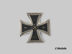 Germany, Wehrmacht. A 1939 Iron Cross I Class, Non-Magnetic Variant, by Rudolf Souval