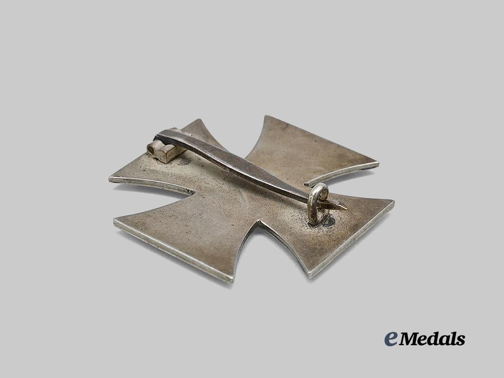 germany,_wehrmacht._a1939_iron_cross_i_class,_non-_magnetic_variant,_by_rudolf_souval_e_medals__g63515_4