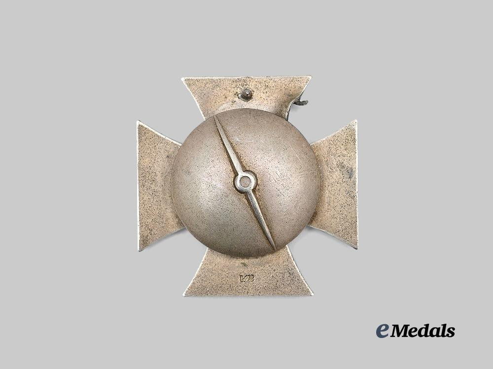 germany,_wehrmacht._a1939_iron_cross_i_class,_battle-_damaged_screwback_example,_by_paul_meybauer_e_medals__g63546_3