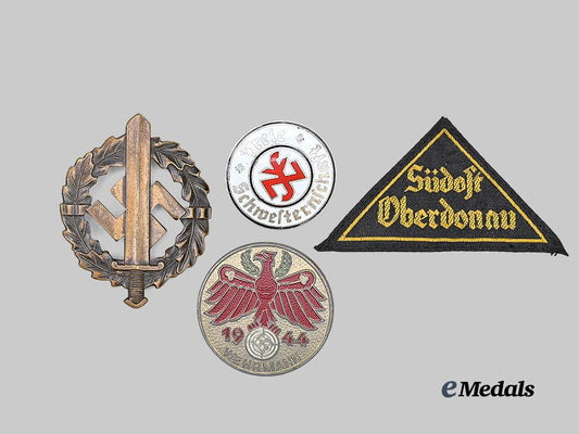 germany,_third_reich._a_mixed_lot_of_badges_e_medals__g63554_2