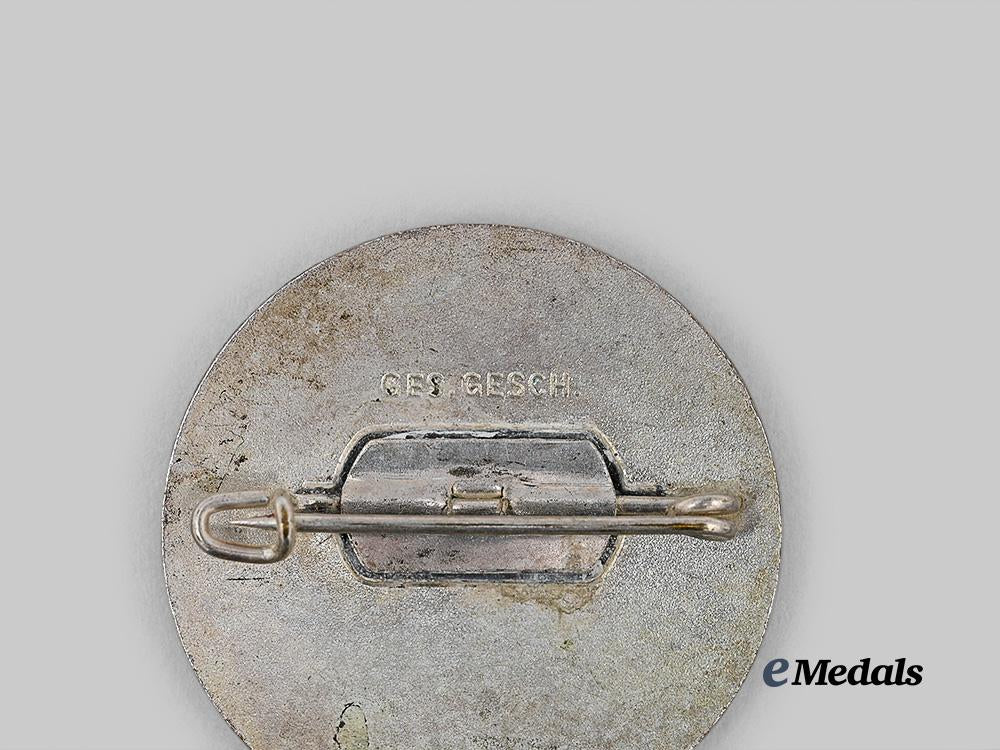 germany,_third_reich._a_mixed_lot_of_badges_e_medals__g63554_4