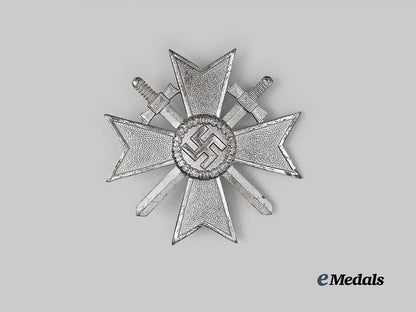 germany,_wehrmacht._a_war_merit_cross,_i_class_with_sword_and_case,_by_carl_poellath_e_medals__g63555_5