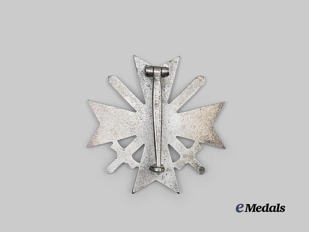 germany,_wehrmacht._a_war_merit_cross,_i_class_with_sword_and_case,_by_carl_poellath_e_medals__g63555_6
