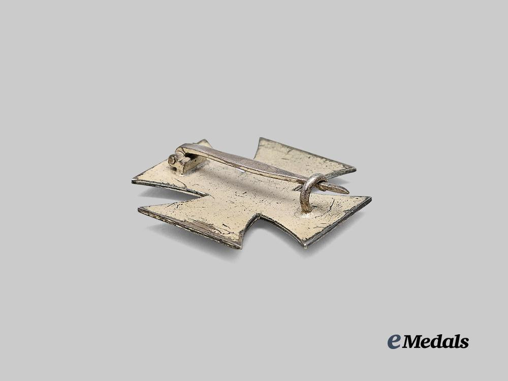 germany,_wehrmacht._a1939_iron_cross_i_class,_modified_for_post-_war_wear,_by_wilhelm_deumer_e_medals__g63561_4