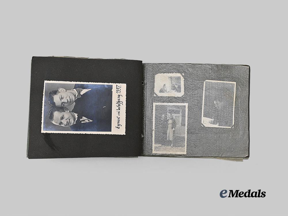 germany,_heer._the_photo_album,_awards,_and_insignia_of_wolfgang_schulz,_qualified_helmsman_e_medals__g63573_11