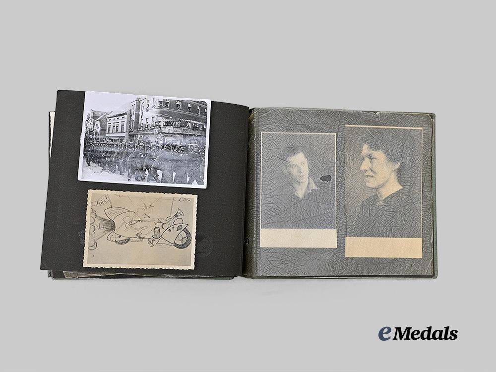 germany,_heer._the_photo_album,_awards,_and_insignia_of_wolfgang_schulz,_qualified_helmsman_e_medals__g63573_19