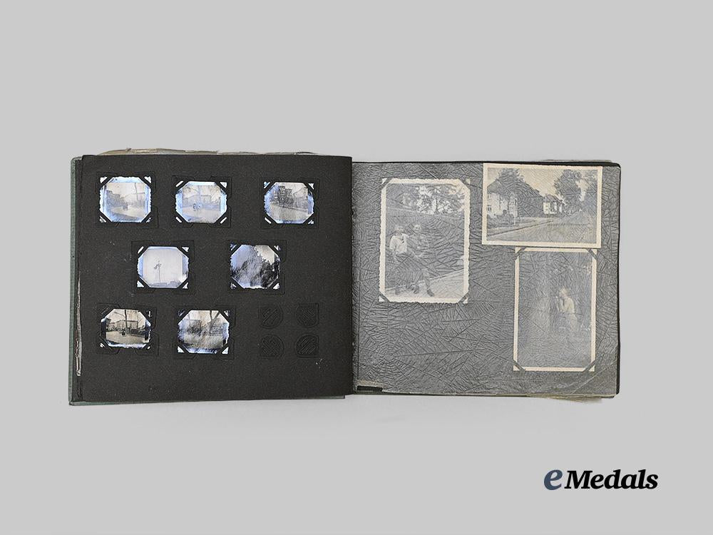 germany,_heer._the_photo_album,_awards,_and_insignia_of_wolfgang_schulz,_qualified_helmsman_e_medals__g63573_7