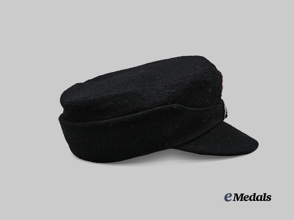 germany,_h_j._a_winter_service_cap_e_medals__g63576_4