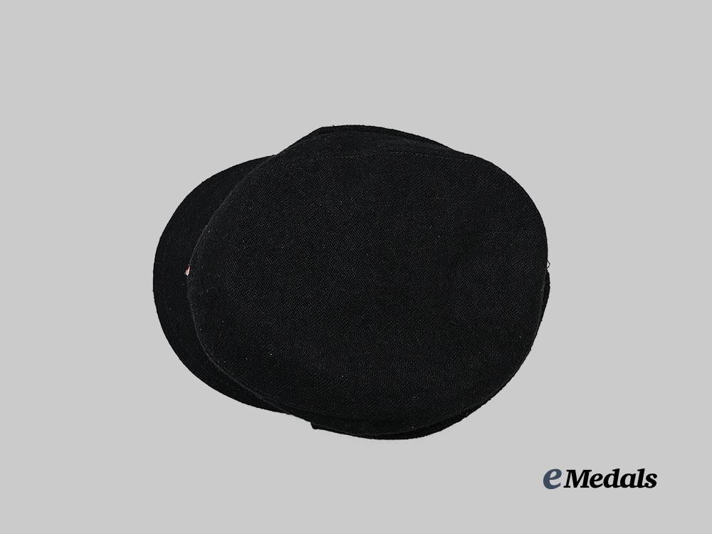 germany,_h_j._a_winter_service_cap_e_medals__g63576_7
