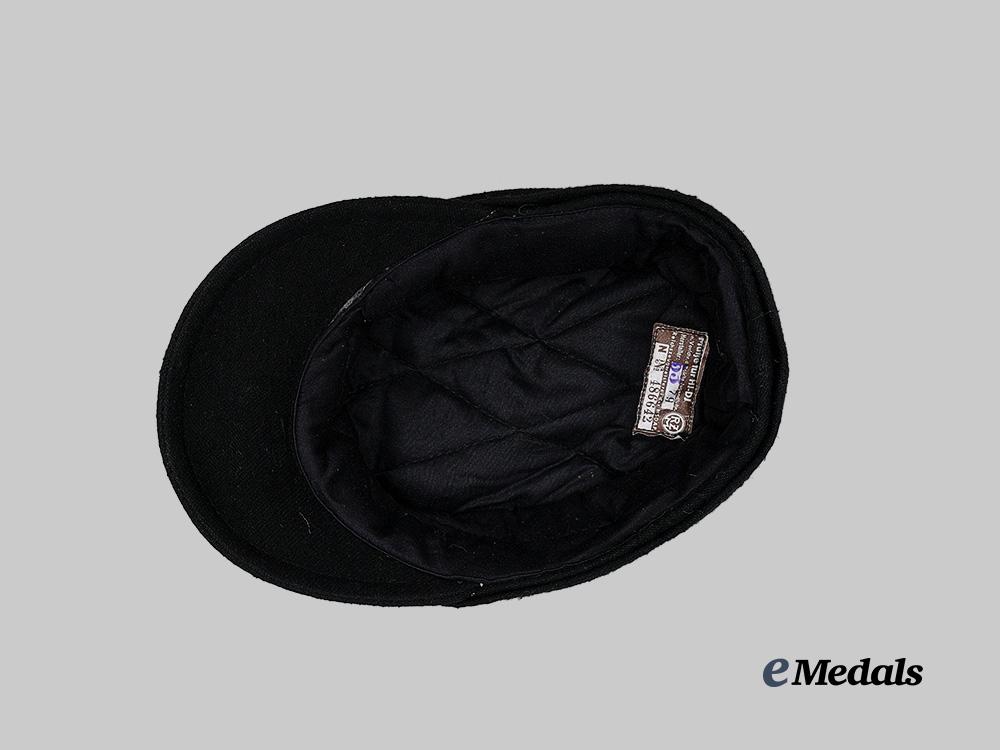 germany,_h_j._a_winter_service_cap_e_medals__g63576_8
