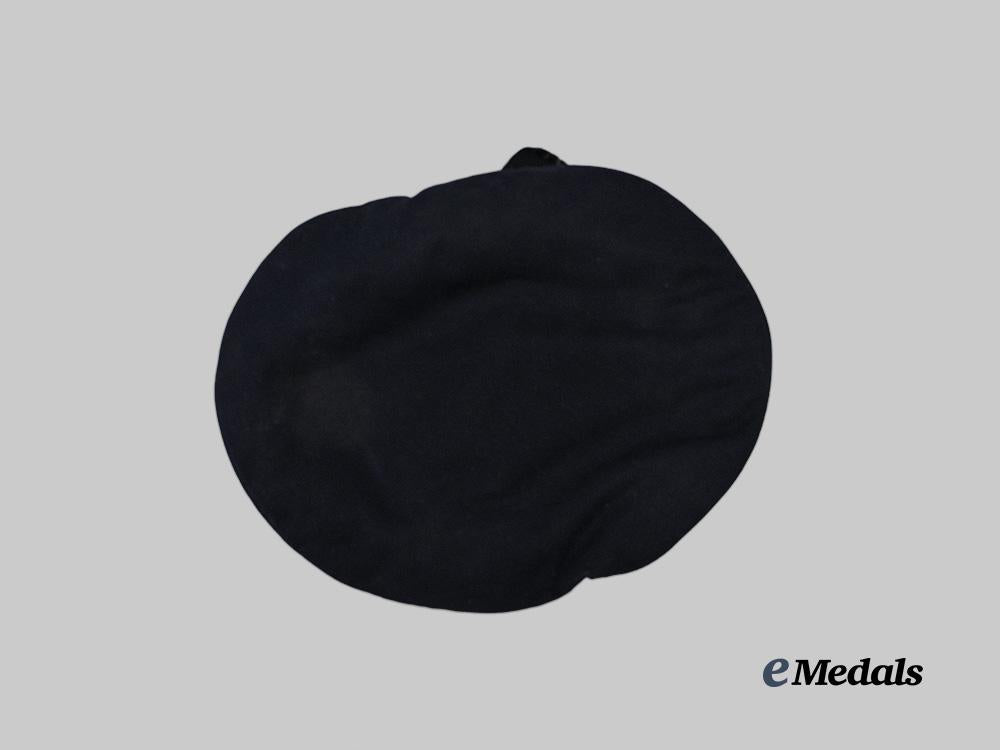 germany,_imperial._a_sailor’s_cap_for_a_crewman_of_the_s_m_s_fürst_bismarck,_owner-_attributed_example_e_medals__g63577_2