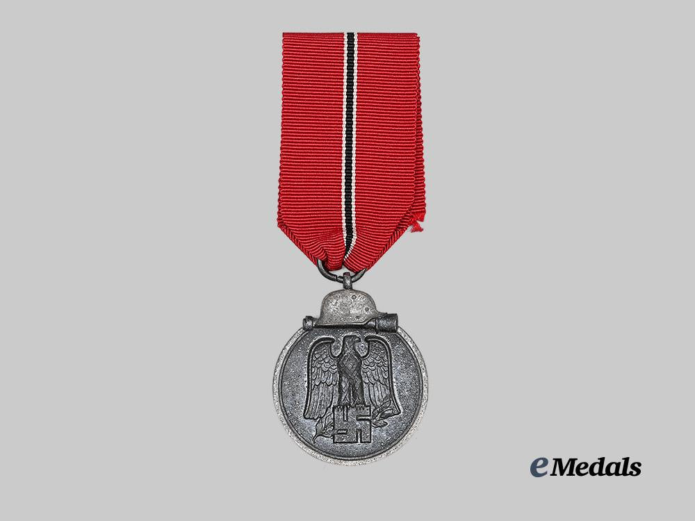 germany,_heer._a_blue_division_eastern_front_medal_and_award_document,_with_boutonniere_e_medals__g63579_8