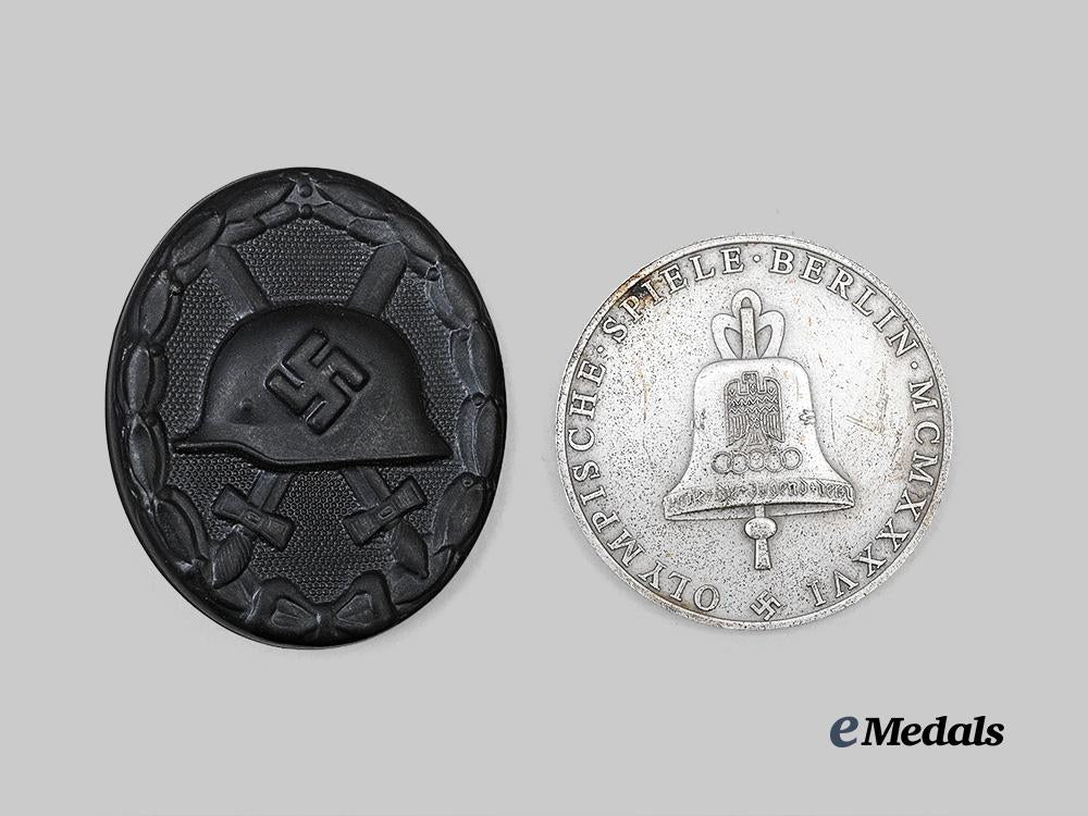 germany,_third_reich._a_lot_of_badges_for_military_and_sports_service_e_medals__g63588_4