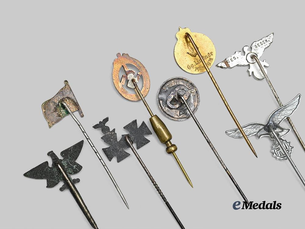 germany,_third_reich._a_lot_of_stick_pin_awards_and_badges_e_medals__g63594_5