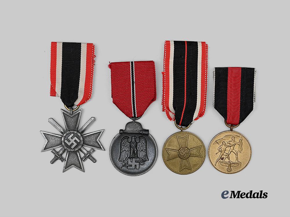 germany,_wehrmacht._a_lot_of_awards_with_issue_packages_e_medals__g63599_4