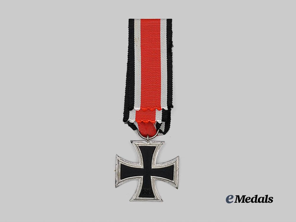germany,_wehrmacht._a_rare1939_iron_cross_i_i_class,_schinkel-_form_variant,_by_wilhelm_deumer_e_medals__g63600_4