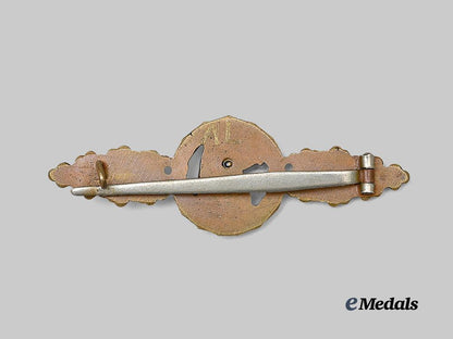 germany,_luftwaffe._a_reconnaissance_clasp,_bronze_grade,_by_c._e._juncker_e_medals__g63605_3