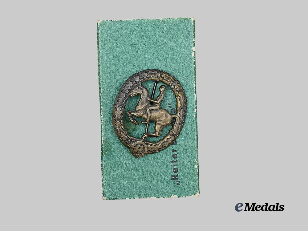 germany,_third_reich._a_german_equestrian_badge,_bronze_grade_with_case,_by_steinhauer&_lück_e_medals__g63611_4