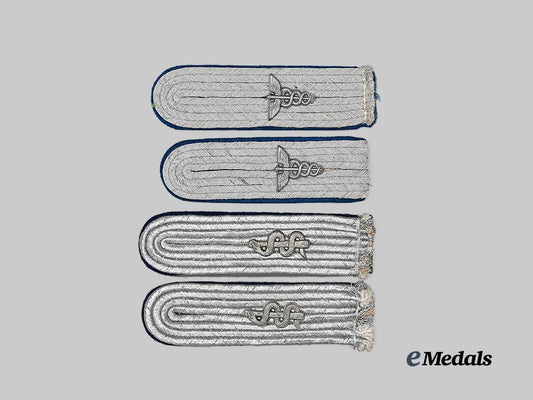 germany,_wehrmacht._a_lot_of_medical_personnel_shoulder_boards_for_leutnant_ranks_e_medals__g63630_2
