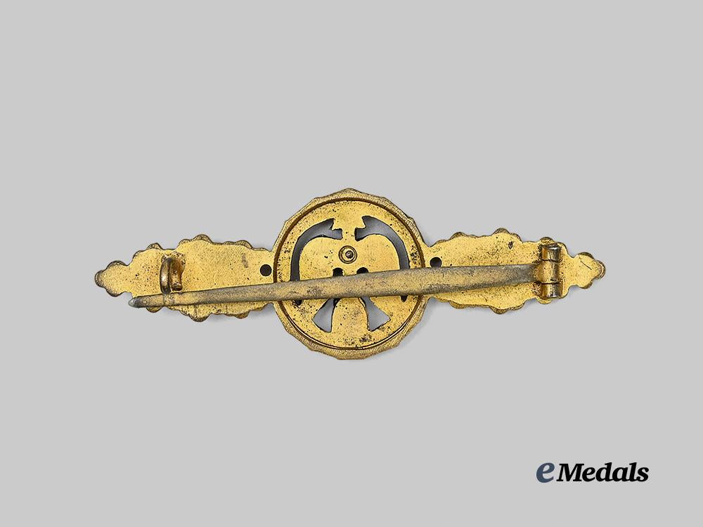 germany,_luftwaffe._a_short-_range_fighter_clasp,_gold_grade_with_case,_by_c._e._juncker_e_medals__g63634_5