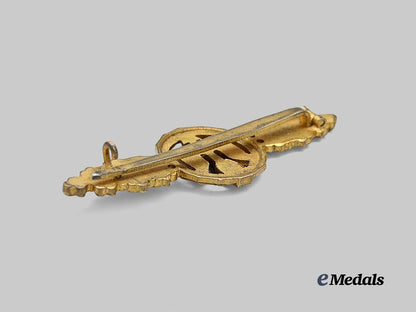 germany,_luftwaffe._a_short-_range_fighter_clasp,_gold_grade_with_case,_by_c._e._juncker_e_medals__g63634_6
