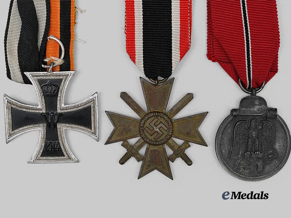 germany,_third_reich._a_mixed_lot_of_awards_for_military_and_civil_service_e_medals__g63635_4