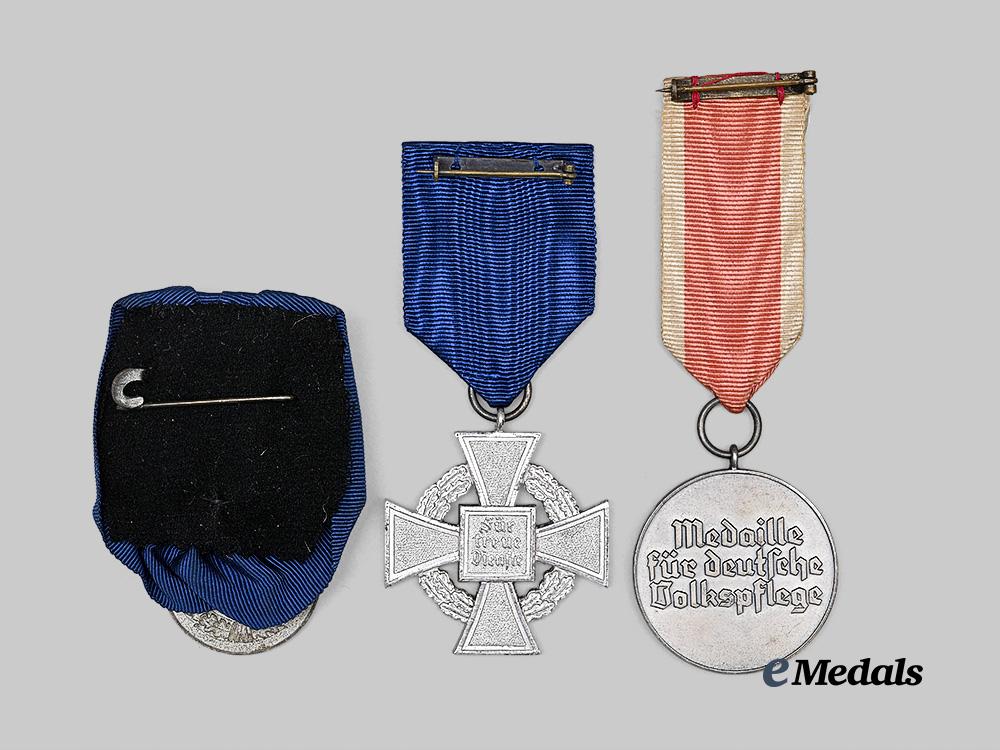 germany,_third_reich._a_mixed_lot_of_service_awards_e_medals__g63640_4