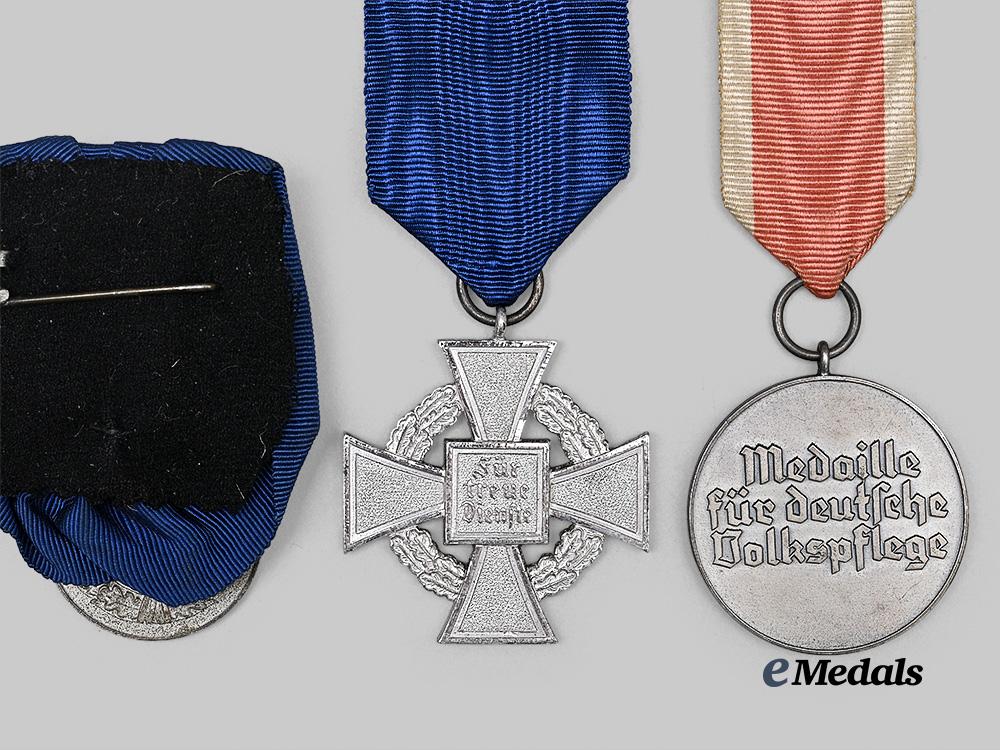germany,_third_reich._a_mixed_lot_of_service_awards_e_medals__g63640_5