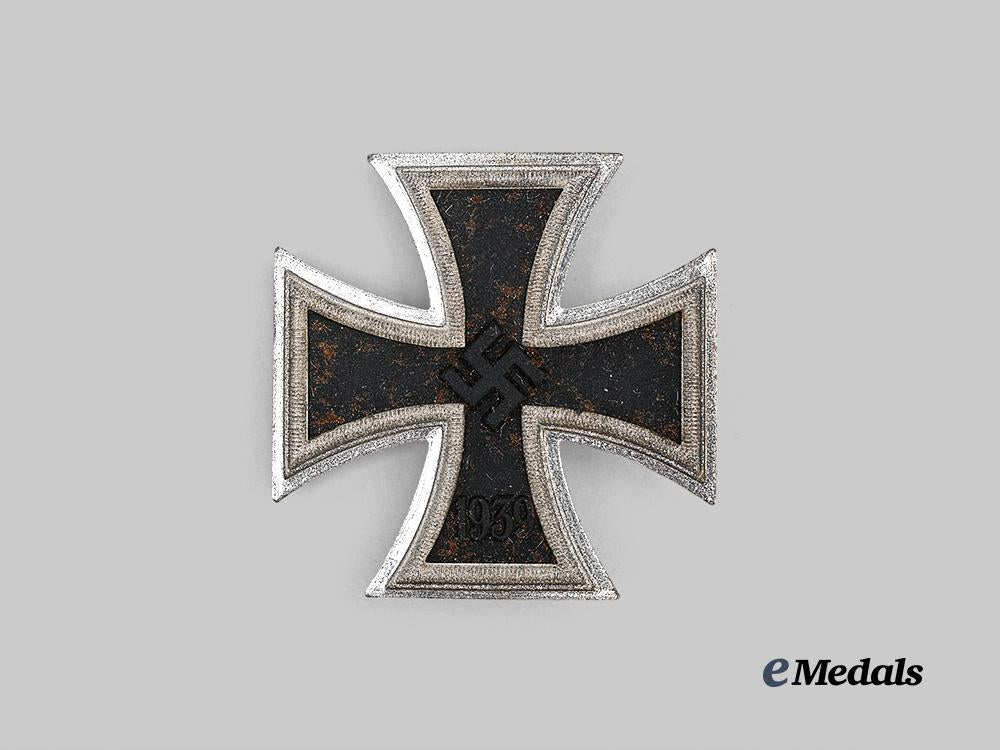 germany,_wehrmacht._a1939_iron_cross_i_class,_with_case,_double-_marked_example_by_c._f._zimmermann_e_medals__g63642_7