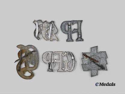germany,_wehrmacht._a_mixed_lot_of_shoulder_board_cypher_e_medals__g63645_3