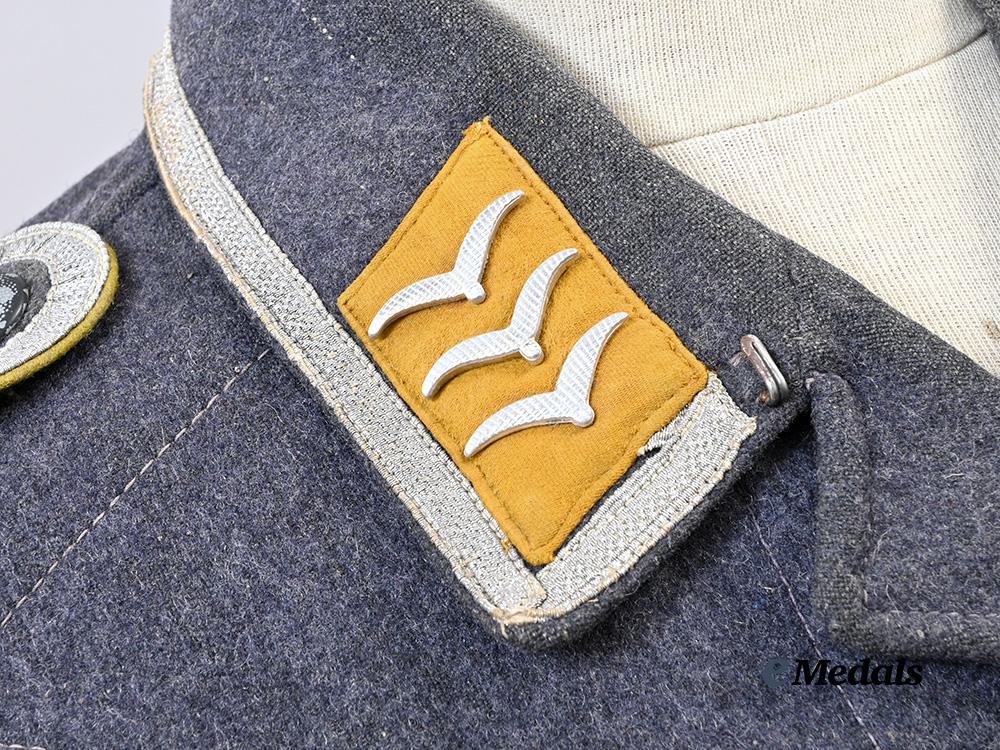 germany,_luftwaffe._a_flight_personnel/_fallschirmjäger_technical_specialist_feldwebel_service_tunic,_late-_war_example_e_medals__g63666_8