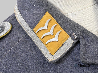 germany,_luftwaffe._a_flight_personnel/_fallschirmjäger_technical_specialist_feldwebel_service_tunic,_late-_war_example_e_medals__g63666_9