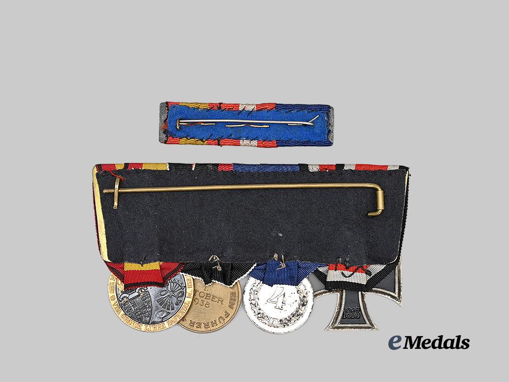 germany,_luftwaffe._a_medal_bar_for_second_world_war_and_condor_legion_service,_with_ribbon_bar_e_medals__g63679_6