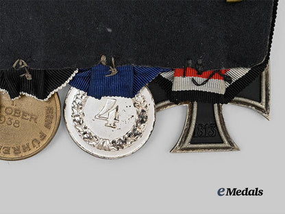 germany,_luftwaffe._a_medal_bar_for_second_world_war_and_condor_legion_service,_with_ribbon_bar_e_medals__g63679_7