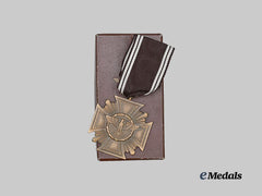 Germany, NSDAP. A Long Service Award, III Class for 10 Years with Case, by Wilhelm Deumer
