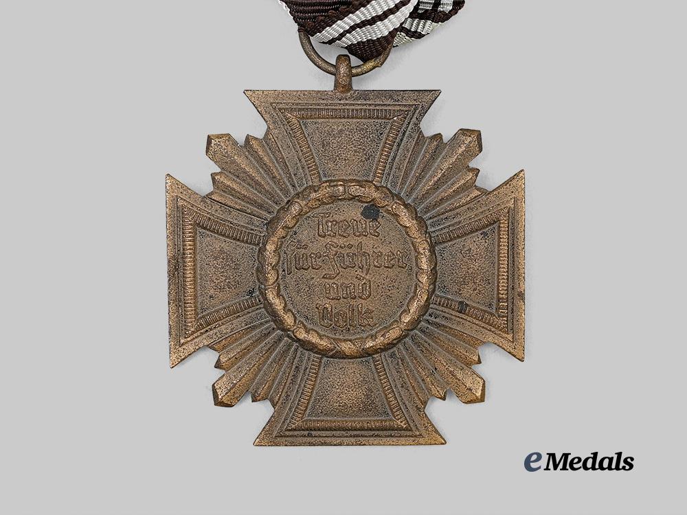 germany,_n_s_d_a_p._a_long_service_award,_i_i_i_class_for10_years_with_case,_by_wilhelm_deumer_e_medals__g63682_8