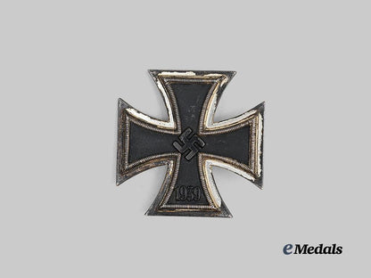 germany,_wehrmacht._a1939_iron_cross_i_class,_with_case,_by_wächtler&_lange_e_medals__g63685_5