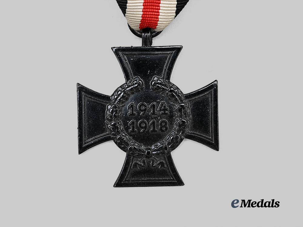 germany,_third_reich._a_mint_honour_cross_of_the_world_war1914/1918_for_war_bereaved,_with_case,_by_c._e._juncker_e_medals__g63693_7