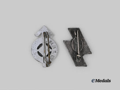 germany,_h_j._a_pair_of_d_j_and_h_j_proficiency_badges,_miniature_versions_e_medals__g63696_3