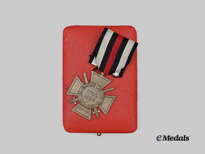 germany,_third_reich._an_honour_cross_of_the_world_war1914/1918_for_combatants,_with_case,_by_otto_schickle_e_medals__g63698_5