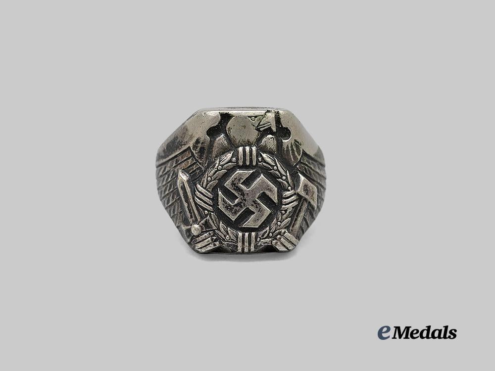 germany,_h_j._an_honour_ring_for_leaders,_by_benno_von_arent_e_medals__g63709_2