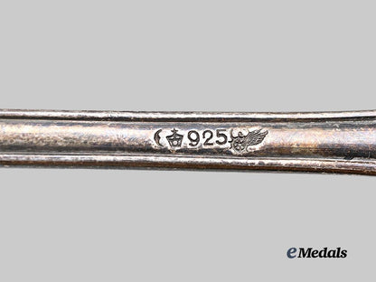 germany,_third_reich._a_reich_chancellery_silver_teaspoon,_by_körner&_proll_e_medals__g63712_4