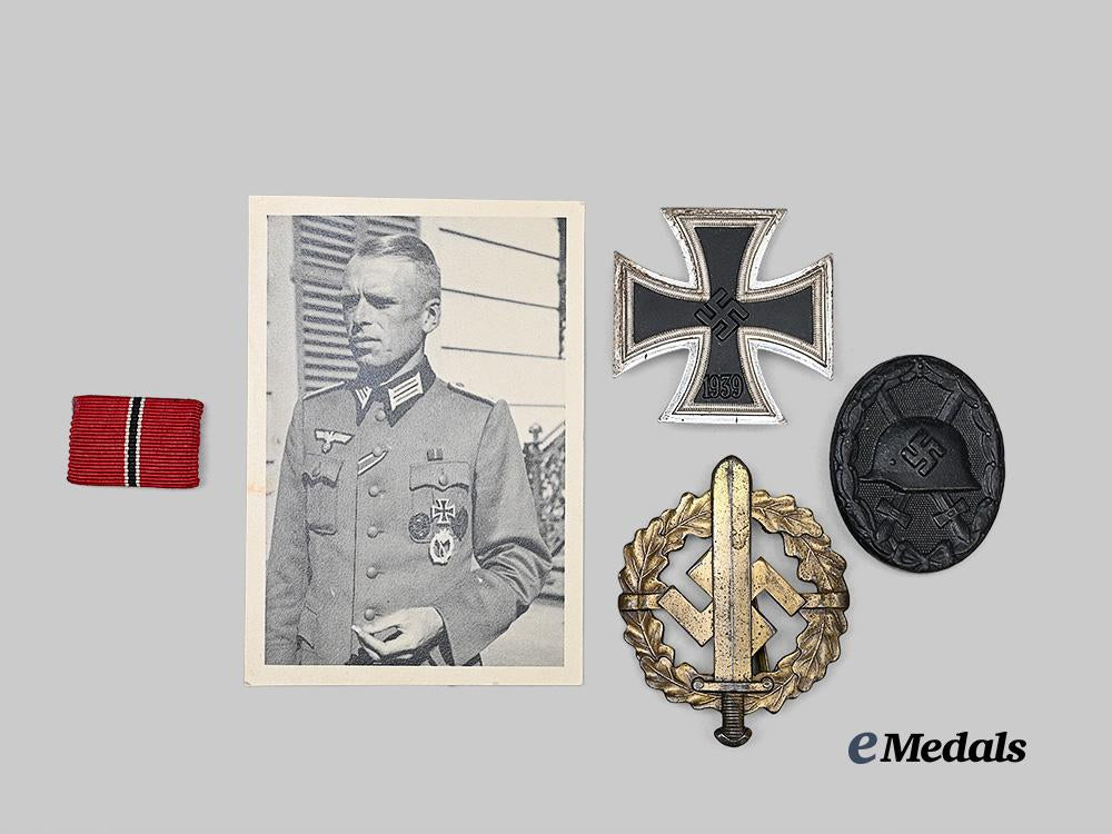 germany,_heer._an_iron_cross_i_class_award_group,_with_recipient_photo,_to_a_heer_officer_e_medals__g63736_2