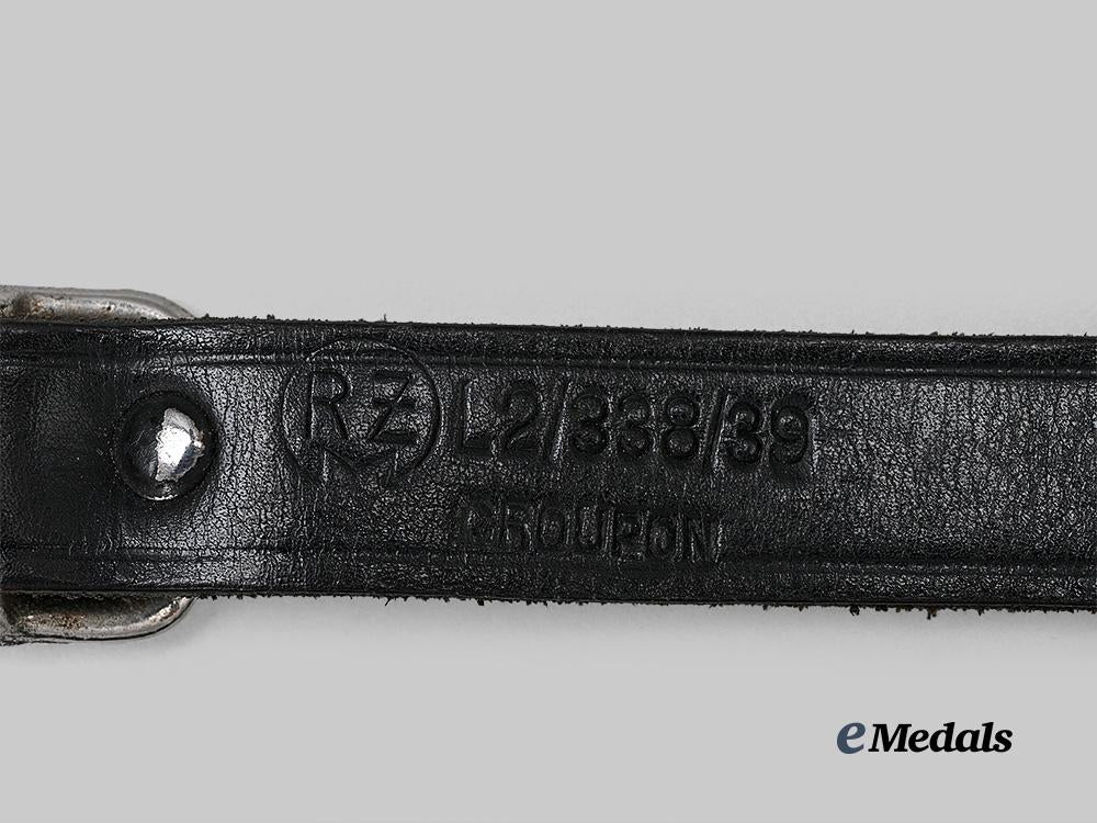 germany,_n_s_d_a_p._a_cross_strap_for_political_leaders_and_party_personnel,_r_z_m-_marked_e_medals__g63744_5