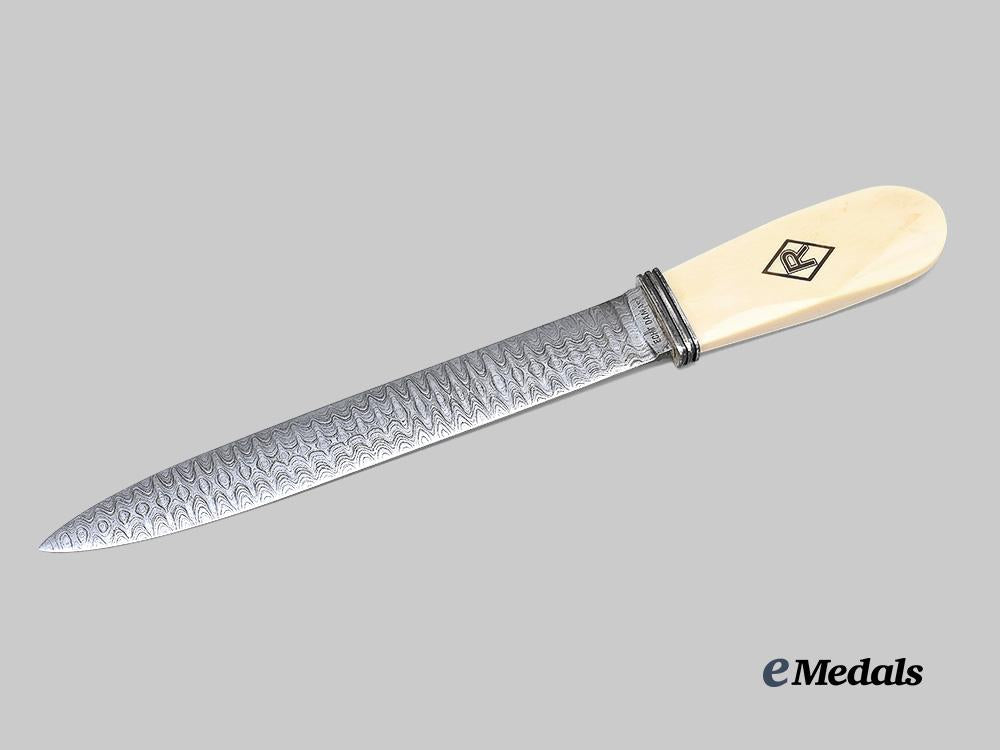 germany,_third_reich._a_fine_damascus_blade_letter_opener,_by_gebrüder_grah_e_medals__g63753_3