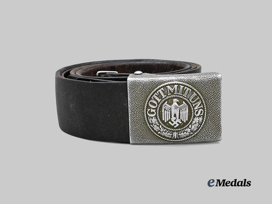 germany,_heer._a_belt_and_buckle_for_enlisted_ranks,_early_war_example,_by_schmöle&_co._e_medals__g63760_2