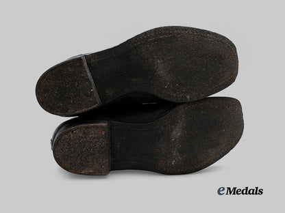 germany,_wehrmacht._a_pair_of_service_boots_for_officer_ranks_e_medals__g63762_9